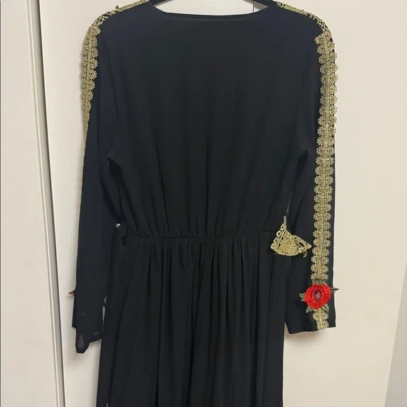 Black Long Sleeve Dress with Gold Lace and Red Floral Accents with Belt size Med - Picture 9 of 12